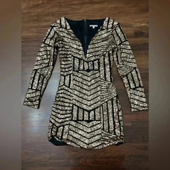 2/$12 Charlotte Russe Sequin Black And Gold Bodycon Dress Size XS Low Cocktail - Picture 10 of 10